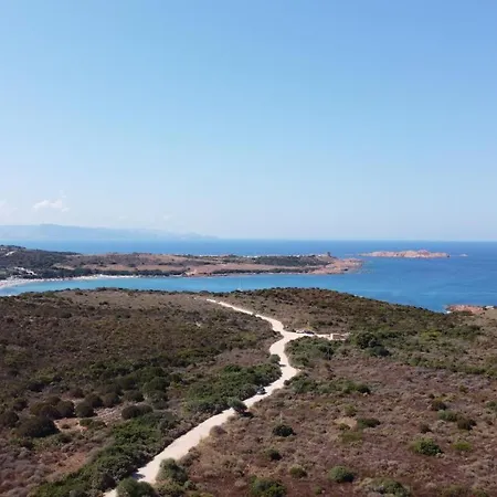 Rocce Rosse Sardinia * איזולה רוסה